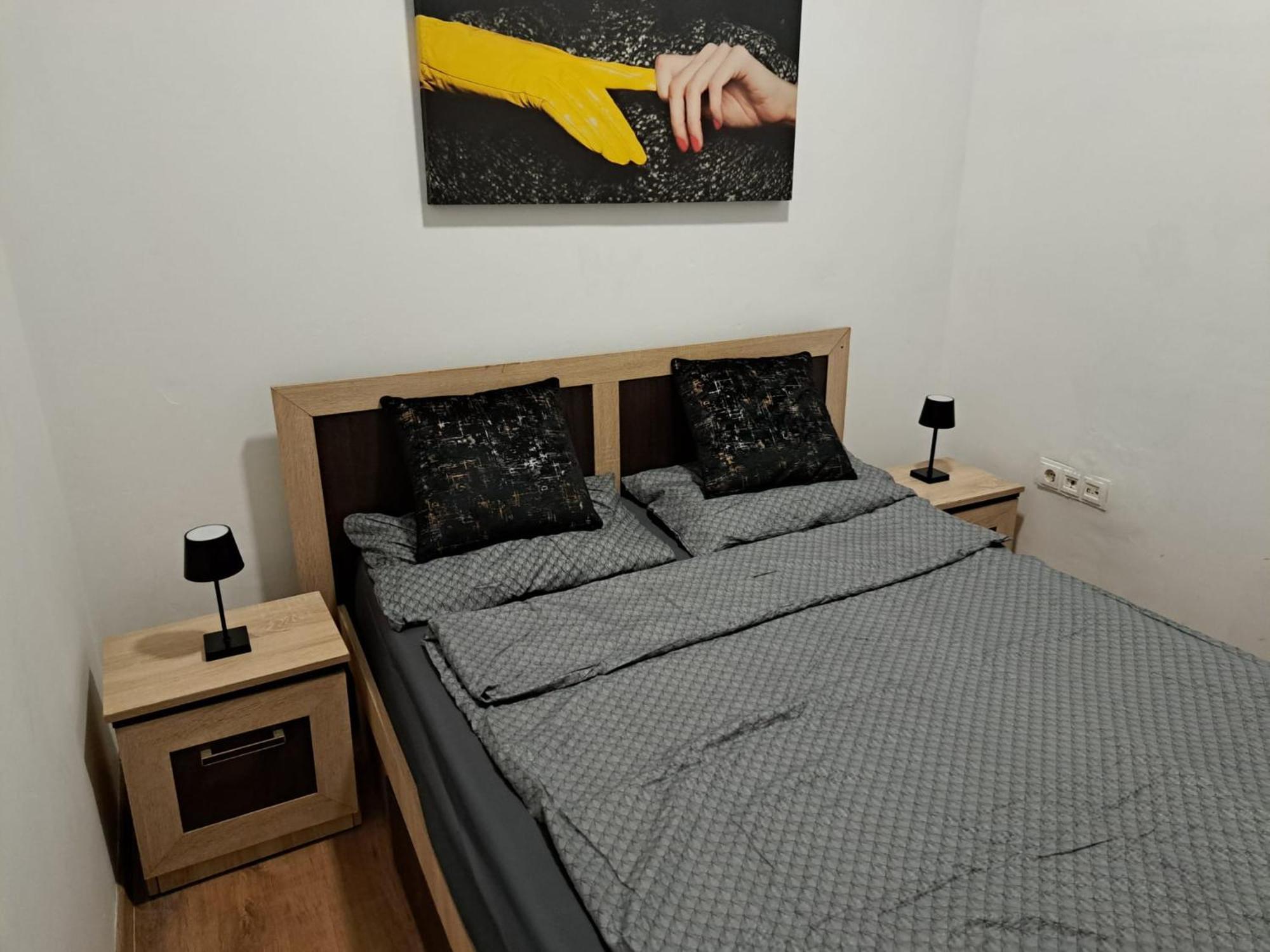 Regim Hotelier Pietonala Oradea Exteriér fotografie