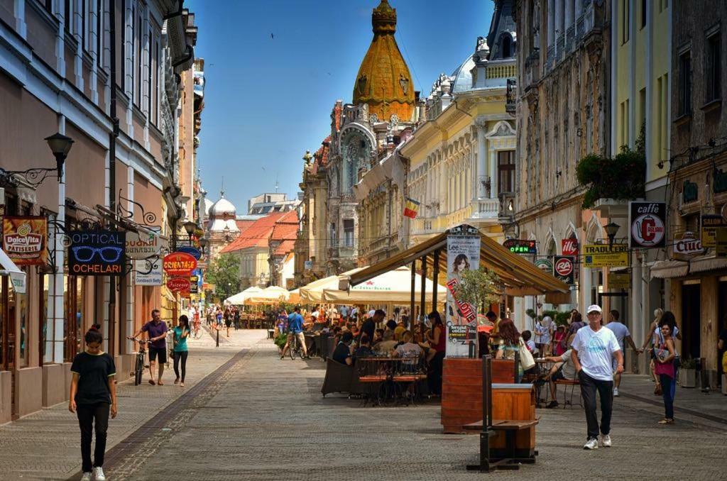Regim Hotelier Pietonala Oradea Exteriér fotografie